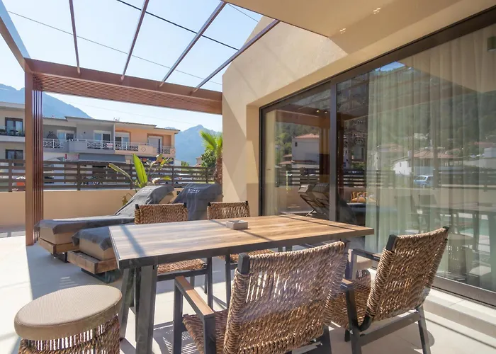 Ntinas Seaside Suites